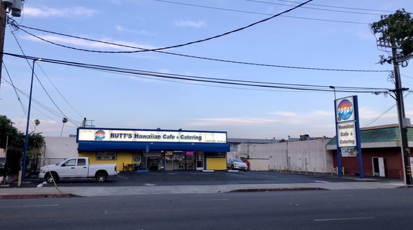 Rutt's Hawaiian Cafe & Catering Gardena by null