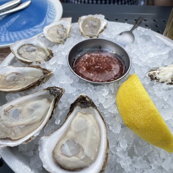 Bar Mignonette - Oysters - Seafood Near Me - Toronto, Ontario Bar Mignonette - Oysters - Seafood Near Me - Toronto, Ontario