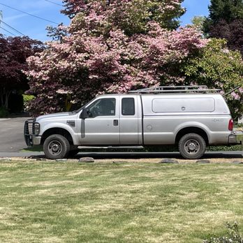 HighLand Fences - Highland Fence, service truck parked outside my house in Bothell - Fences & Gates Near Me HighLand Fences - Highland Fence, service truck parked outside my house in Bothell - Fences & Gates Near Me