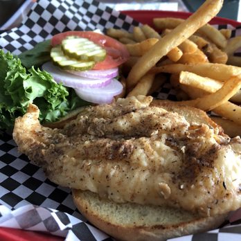 Black Hammock Restaurant - Catfish Sandwich - Seafood Near Me - Oviedo, Florida