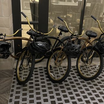 Hancock Hotel - Bikes for the Guests - Hotels Near Me - Findlay, Ohio