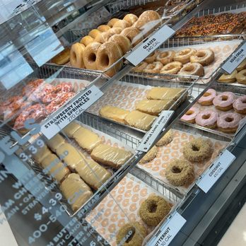 Dunkin' - Donut display box - Donuts Near Me - Arvin, California