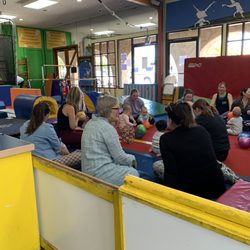 JuneBug's Gym - Baby circle time! Singing and signing and exploration time!