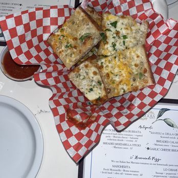La Pergola Trattoria - Garlic cheese bread - Italian Near Me - Big Bear Lake, California La Pergola Trattoria - Garlic cheese bread - Italian Near Me - Big Bear Lake, California