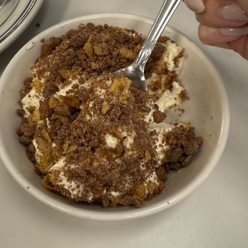 Susie's Rise & Dine - Banana Pudding - Diners Near Me - Toronto, Ontario Susie's Rise & Dine - Banana Pudding - Diners Near Me - Toronto, Ontario