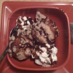 Mudd brownie with coffee ice cream