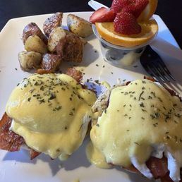 Ca Egg Benedict (with sides) Ca Egg Benedict (with sides)