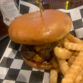 Knotty Pine - Burger - Bars Near Me - Baltimore, Maryland