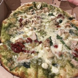 NAT'S CHICKEN PESTO