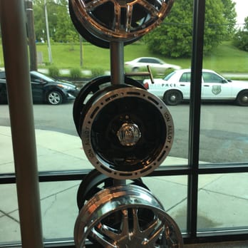 Tire Discounters - Tires Near Me - Cincinnati, Ohio Tire Discounters - Tires Near Me - Cincinnati, Ohio