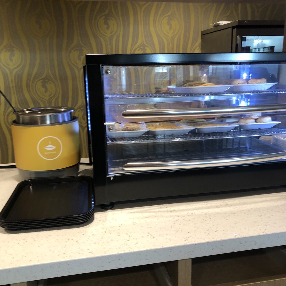 Home2 Suites by Hilton Bakersfield - Hot Breakfast Station - Hotels Near Me - Bakersfield, California