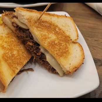 Incline Public House - Short Rib Grilled Cheese - Pizza Near Me - Cincinnati, Ohio Incline Public House - Short Rib Grilled Cheese - Pizza Near Me - Cincinnati, Ohio