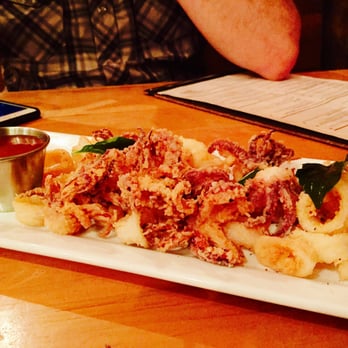 Dogfish Head Brewings & Eats - Namaste Chili Calamari - American Near Me - Rehoboth Beach, Delaware