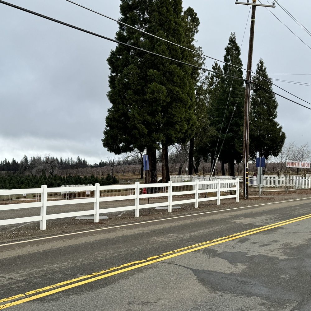 Boa Vista Orchards - Fruits & Veggies Near Me - Placerville, California