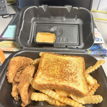 Zaxbys - Sauced Big Zax Snak Meal - Chicken Wings Near Me - N Las Vegas, Nevada
