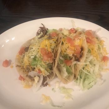 L & J Cafe - 3 tacos de carne desebrada - Mexican Near Me - El Paso, Texas