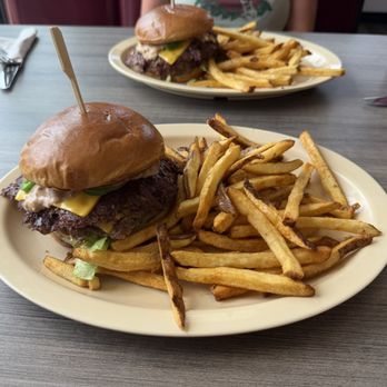 Days Grill - Smash Burger - Diners Near Me - Centerton, Arkansas Days Grill - Smash Burger - Diners Near Me - Centerton, Arkansas