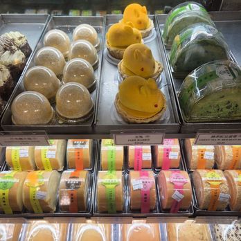 Tai Pan Bakery - Bakeries Near Me - Flushing, New York