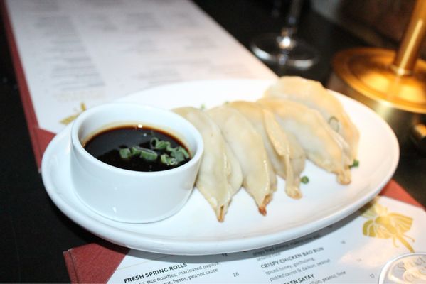 Elephant East by null