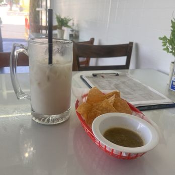 Exclusive Cocina Mexicana - Delicious chips and salsa, and a great horchata. - Mexican Near Me - Montebello, California