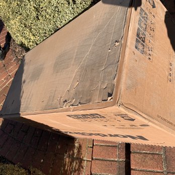 NSD - Clearly this box was delivered UP SIDE DOWN!!!! And the bottom was opened. - Couriers & Delivery Services Near Me NSD - Clearly this box was delivered UP SIDE DOWN!!!! And the bottom was opened. - Couriers & Delivery Services Near Me