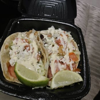 Fiesta Mexico - Steak and chicken flour shell tacos - Food Trucks Near Me - Apopka, Florida