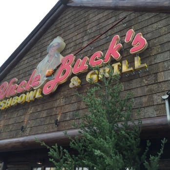 Bass Pro Shops - Uncle Bucks restaurant - Outdoor Gear Near Me - Tacoma, Washington