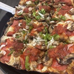 Deluxe deep dish!!!! Deluxe deep dish!!!!