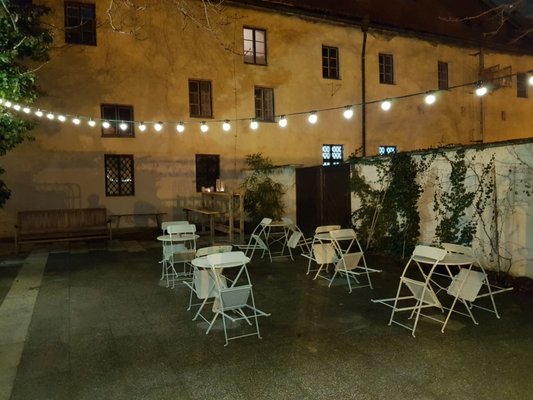 Café Truhlárna by null