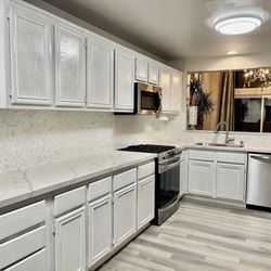 H Cabinet - Finished kitchen