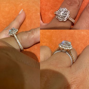 Barclay's Jewelers - Engagement ring - Jewelry Near Me - Miami, Florida Barclay's Jewelers - Engagement ring - Jewelry Near Me - Miami, Florida