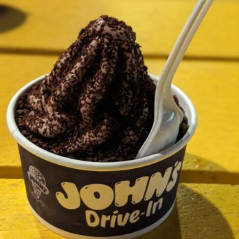 John's Drive-In - Chocolate soft serve - Ice Cream & Frozen Yogurt Near Me - Montauk, New York John's Drive-In - Chocolate soft serve - Ice Cream & Frozen Yogurt Near Me - Montauk, New York