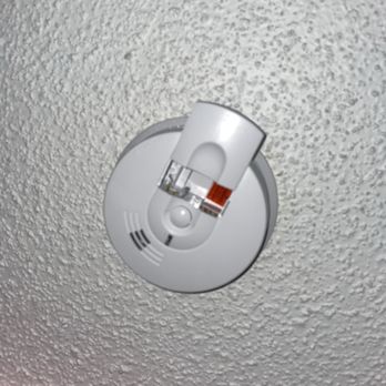Super 8 by Wyndham Abilene KS - Batteries missing from our rooms smoke detector. - Hotels Near Me - Abilene, Kansas Super 8 by Wyndham Abilene KS - Batteries missing from our rooms smoke detector. - Hotels Near Me - Abilene, Kansas