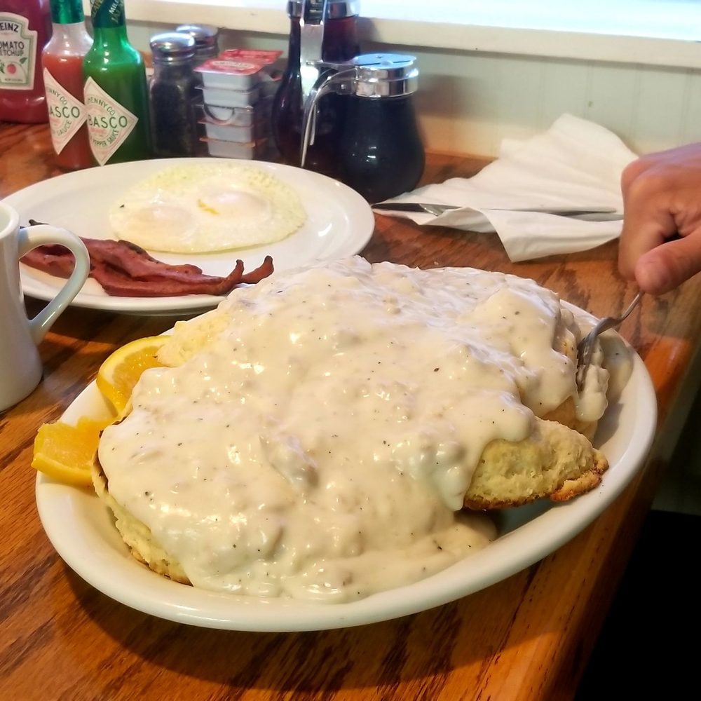 Arnie's Cafe - The full order of B&G!  I would recommend the 1/2 order if you want to leave without feeling sick. - Breakfast & Brunch Near Me - Warrenton, Oregon