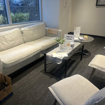 LJ's Cafe - Cozy corner for studying, meetings or just being comfy with your beverage - Cafes Near Me - Milwaukie, Oregon LJ's Cafe - Cozy corner for studying, meetings or just being comfy with your beverage - Cafes Near Me - Milwaukie, Oregon