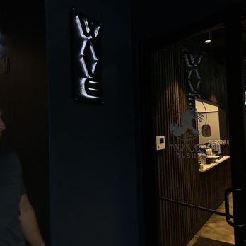 Wave Sushi - Asian Fusion Near Me - Maitland, Florida