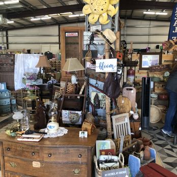 Mohave Trading Post - Antiques Near Me - Fort Mohave, Arizona