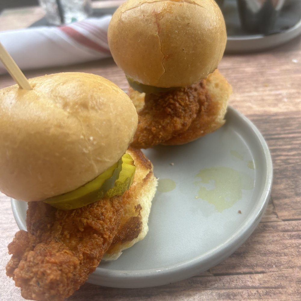 Batch Local Kitchen - Nashville Hot Chicken Sliders - Cocktail Bars Near Me - West Palm Beach, Florida Batch Local Kitchen - Nashville Hot Chicken Sliders - Cocktail Bars Near Me - West Palm Beach, Florida