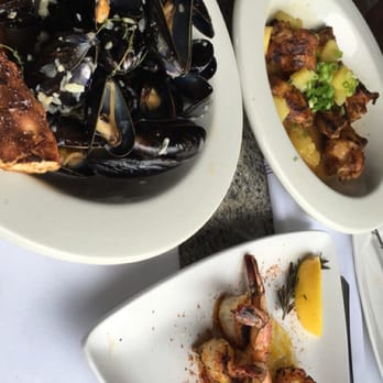 Off The Hook - The Limoncello mussels, blackened Cajun shrimp and Jamaican jerk wings. We also got the sliders. Everything was amazing. - Seafood Near Me - Warrendale, Pennsylvania Off The Hook - The Limoncello mussels, blackened Cajun shrimp and Jamaican jerk wings. We also got the sliders. Everything was amazing. - Seafood Near Me - Warrendale, Pennsylvania