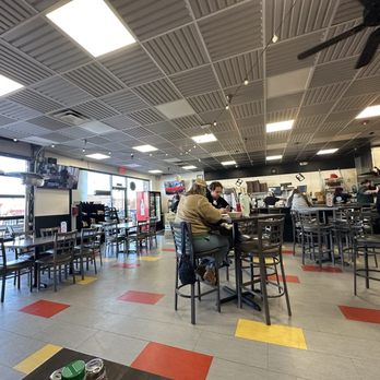 R Town Pizza - Lots of tables for couples, small and big groups. - Pizza Near Me - Reno, Nevada R Town Pizza - Lots of tables for couples, small and big groups. - Pizza Near Me - Reno, Nevada