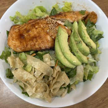 Island Hut - Island Salmon Salad with Brown Rice and Avocado - Hawaiian Near Me - Lomita, California Island Hut - Island Salmon Salad with Brown Rice and Avocado - Hawaiian Near Me - Lomita, California