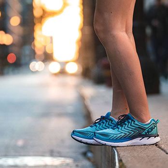 VA Runner - Fredericksburg - Hoka One One Clifton 4 - Shoe Stores Near Me - Fredericksburg, Virginia