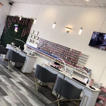 Pinky Nails Lounge - Nail stations - Nail Salons Near Me - Hutto, Texas Pinky Nails Lounge - Nail stations - Nail Salons Near Me - Hutto, Texas