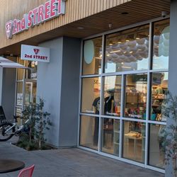 2nd STREET Stanton - Storefront