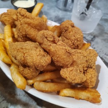 Prospect Park - Catfish nugget and french fries - Sports Bars Near Me - Houston, Texas Prospect Park - Catfish nugget and french fries - Sports Bars Near Me - Houston, Texas