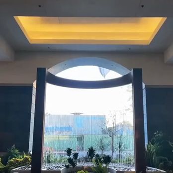 Sheraton - Beautiful fountain - Hotels Near Me - San Gabriel, California Sheraton - Beautiful fountain - Hotels Near Me - San Gabriel, California