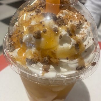 Chill...The Milkshake Bar - The Salted Caramel - Ice Cream & Frozen Yogurt Near Me - Spring, Texas