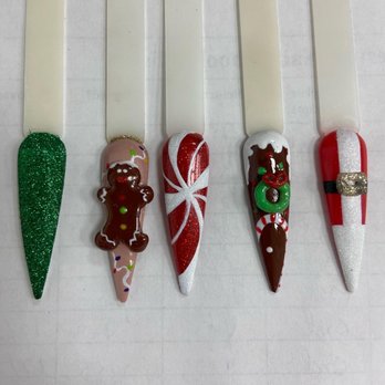 Prestige Nail School - Christmas Contest - Cosmetology Schools Near Me - Las Vegas, Nevada Prestige Nail School - Christmas Contest - Cosmetology Schools Near Me - Las Vegas, Nevada