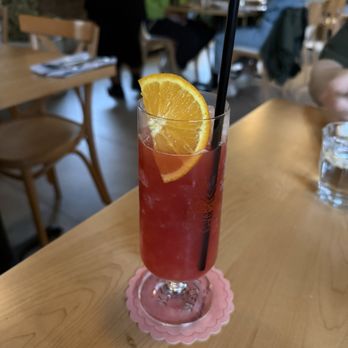Extra Wavy - Chill Wave - Seafood Near Me - St. Louis, Missouri