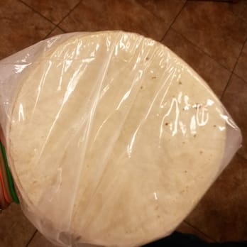 Carnitas Uruapan - Tortillas still hot, made fresh before my eyes! - Grocery Near Me - Lamont, California Carnitas Uruapan - Tortillas still hot, made fresh before my eyes! - Grocery Near Me - Lamont, California